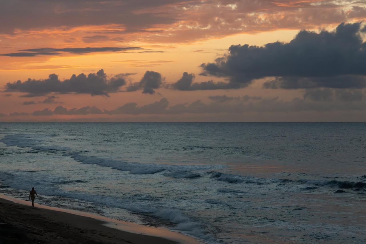 Bella Surf Inn イサベラ エクステリア 写真